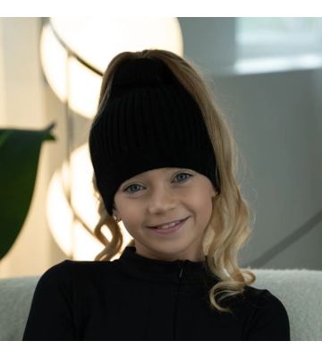 Шапка з отвором для гульки Gymnastics Чорна